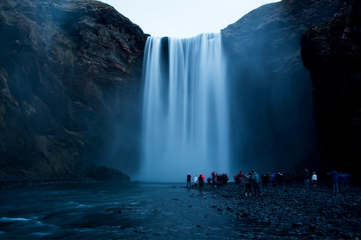 05_Waterfall Iceland